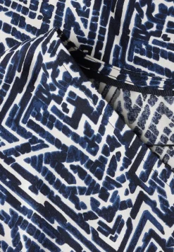 Gedessineerde blouse