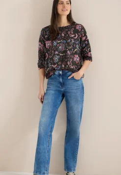 Gedessineerde blouse