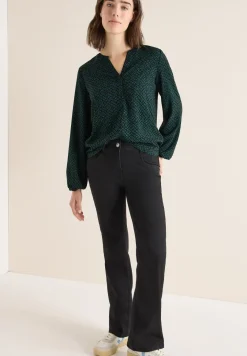 Gedessineerde blouse