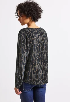 Gedessineerde blouse