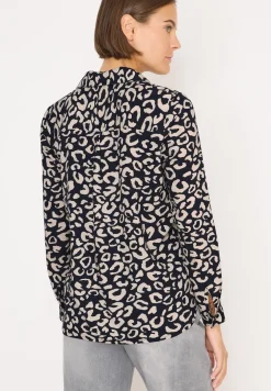 Gedessineerde blouse