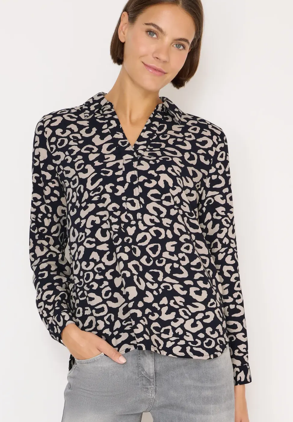 Gedessineerde blouse