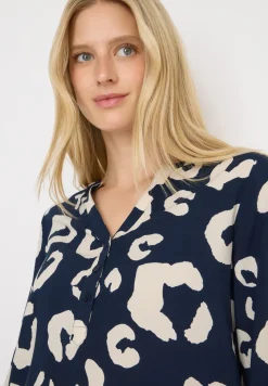 Gedessineerde blouse