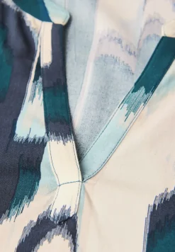 Gedessineerde blouse