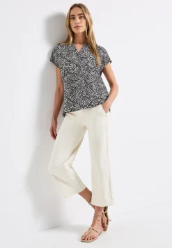 Gedessineerde blouse