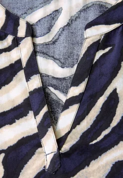 Gedessineerde blouse