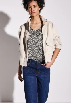 Gedessineerde blouse