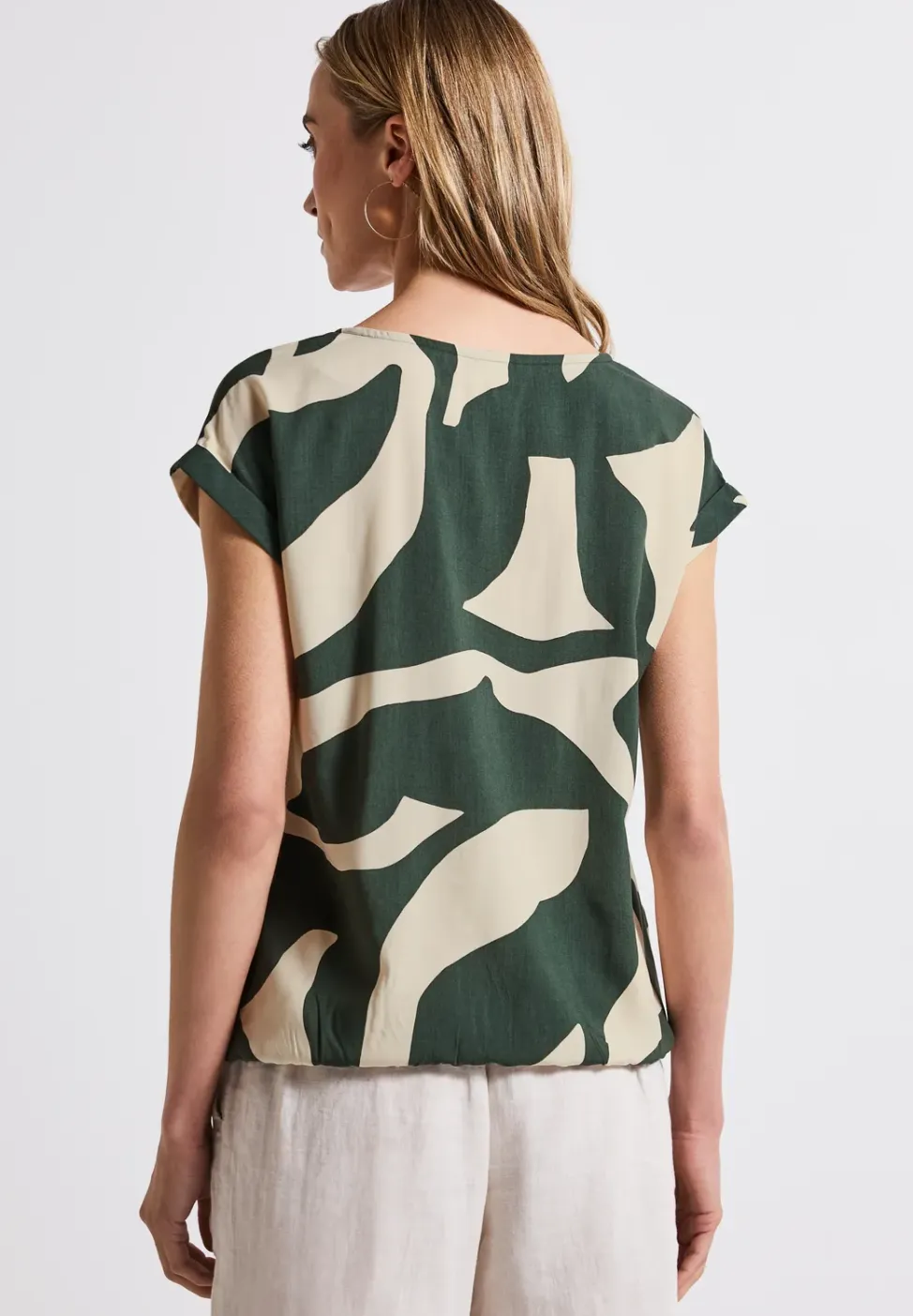 Gedessineerde blouse