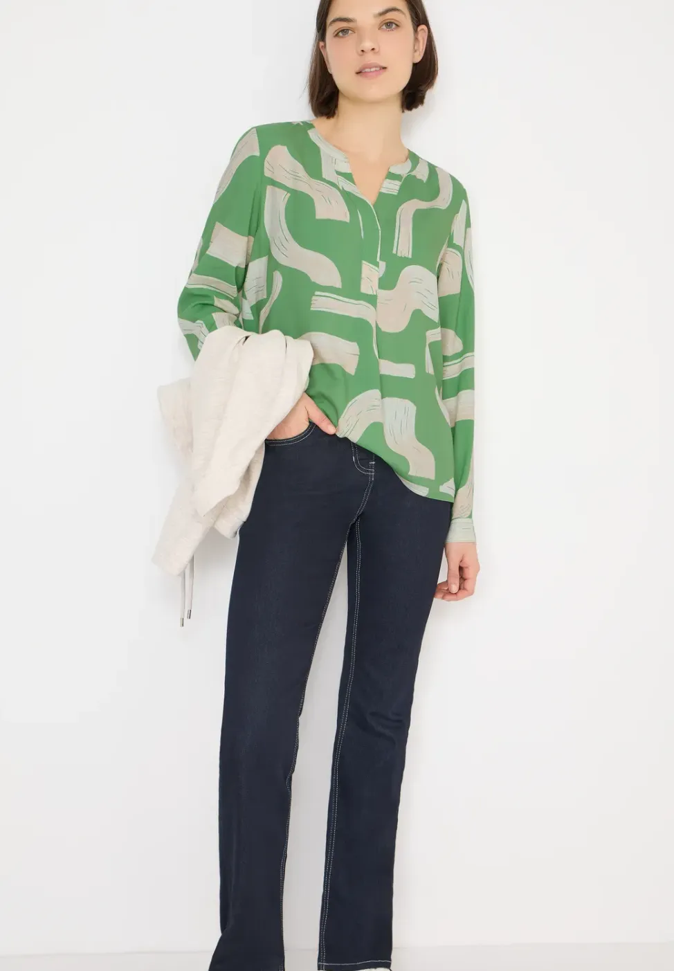 Gedessineerde blouse met gespleten hals