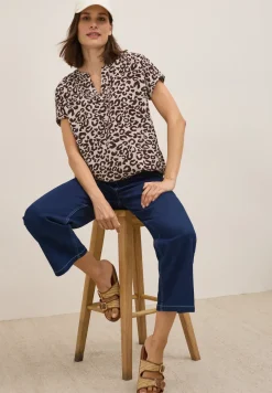 Gedessineerde blouse met gespleten hals