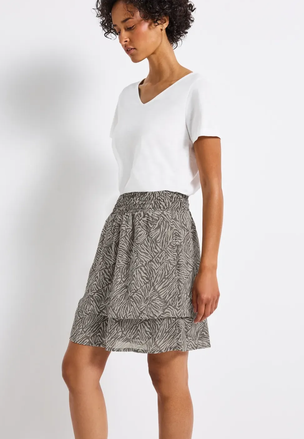 Gedessineerde chiffon rok