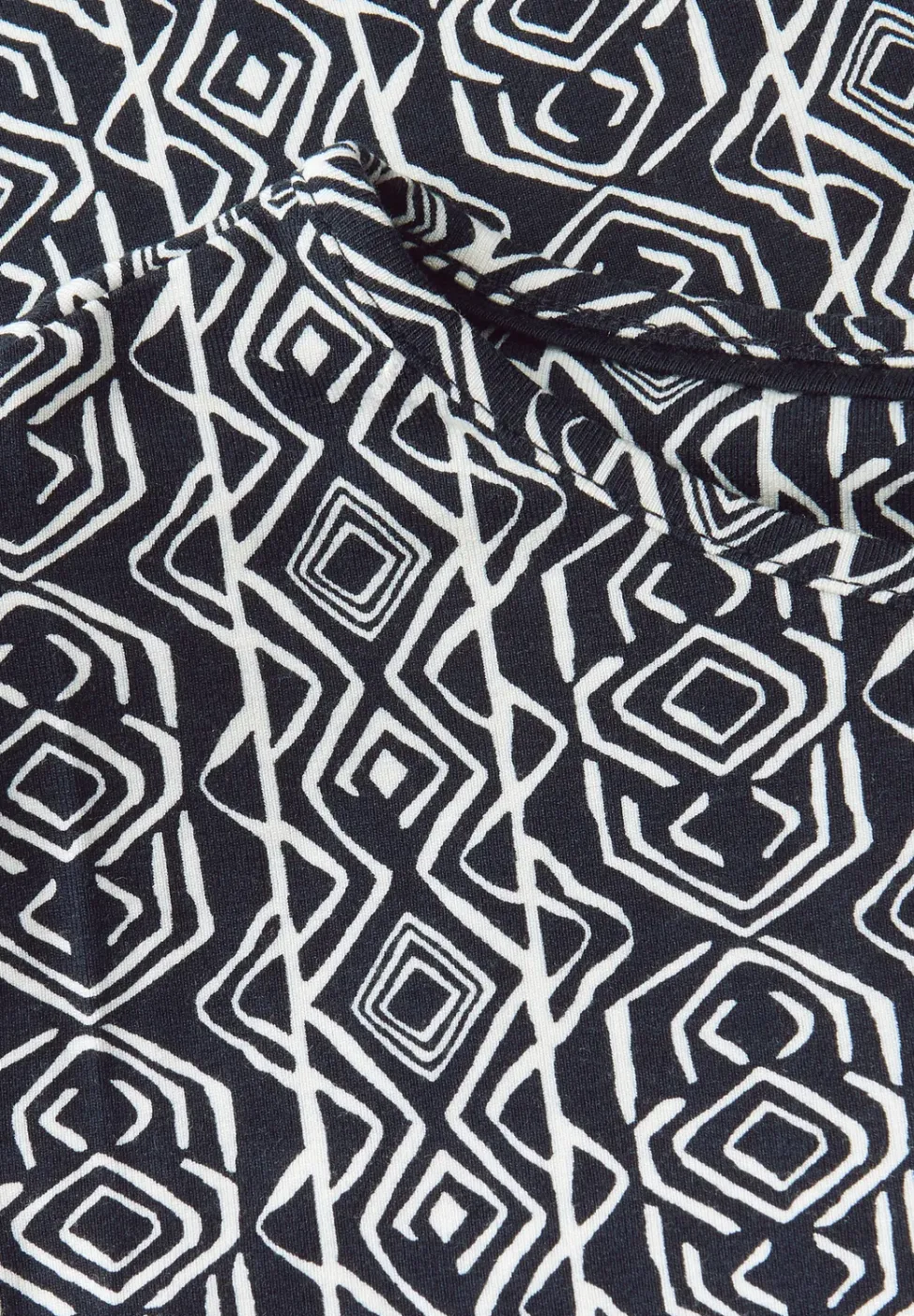 Gedessineerde jersey jurk