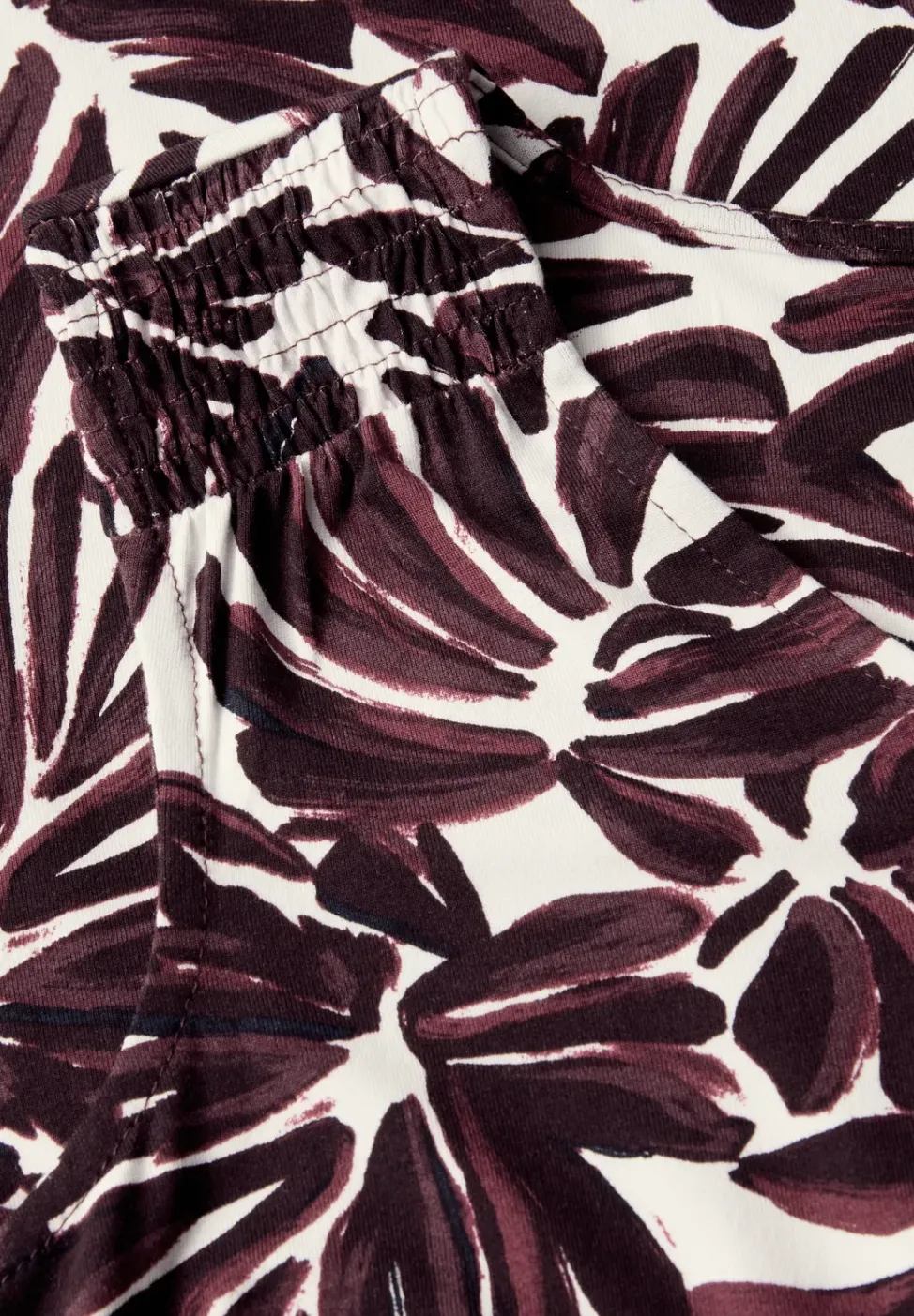 Gedessineerde jersey jurk