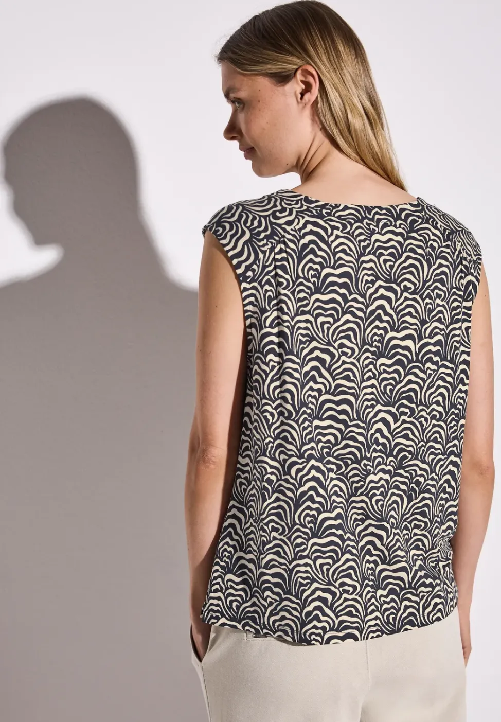 Gedessineerde jersey top