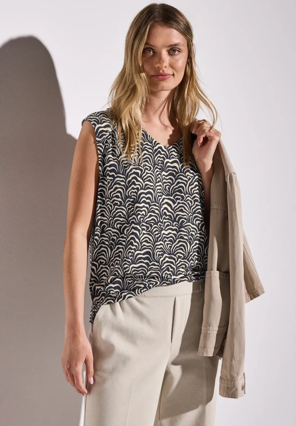 Gedessineerde jersey top
