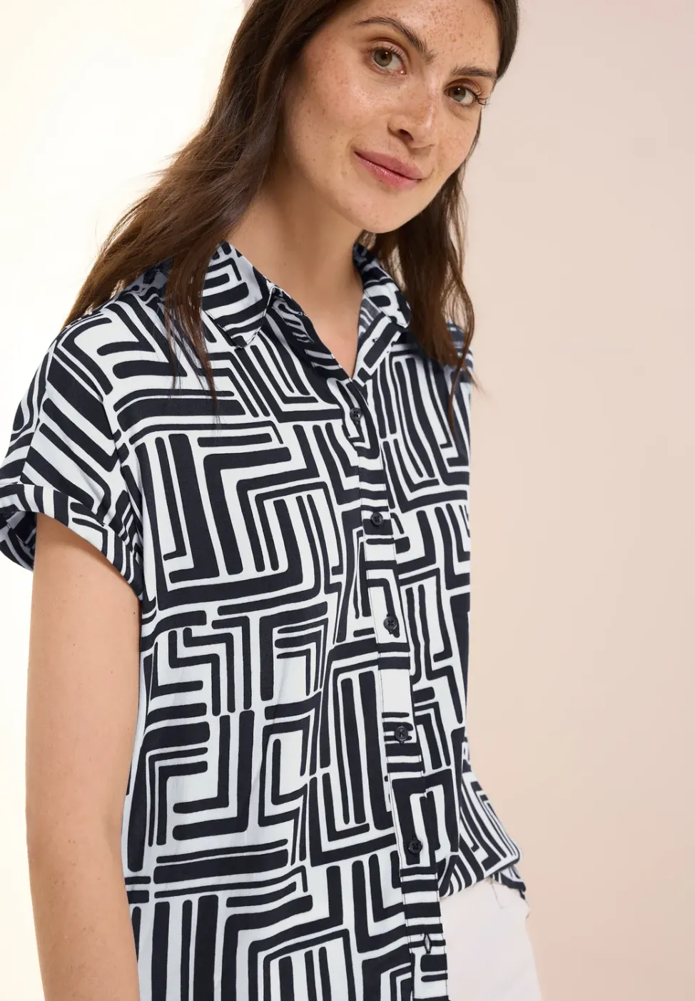 Gedessineerde overhemdblouse