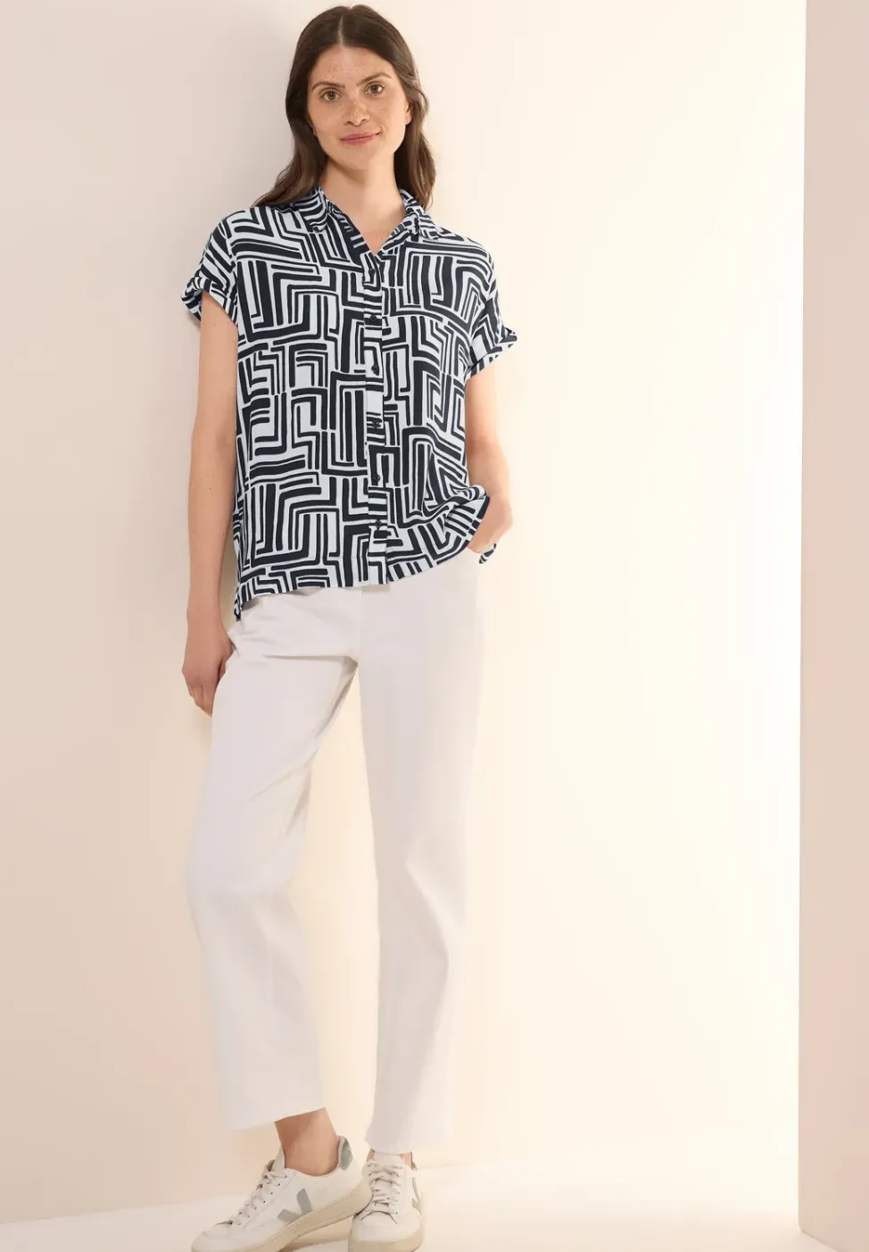 Gedessineerde overhemdblouse