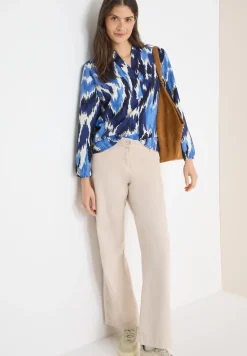 Gedessineerde blouse
