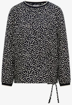 Gedessineerde blouse
