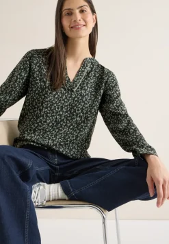 Gedessineerde blouse
