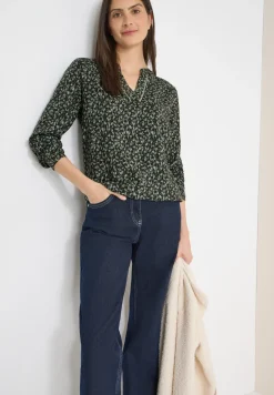 Gedessineerde blouse