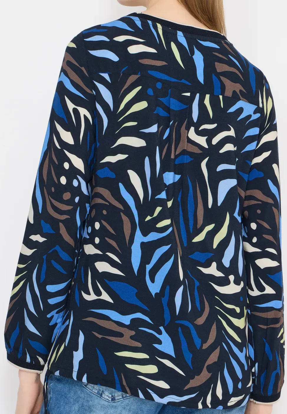 Gedessineerde blouse