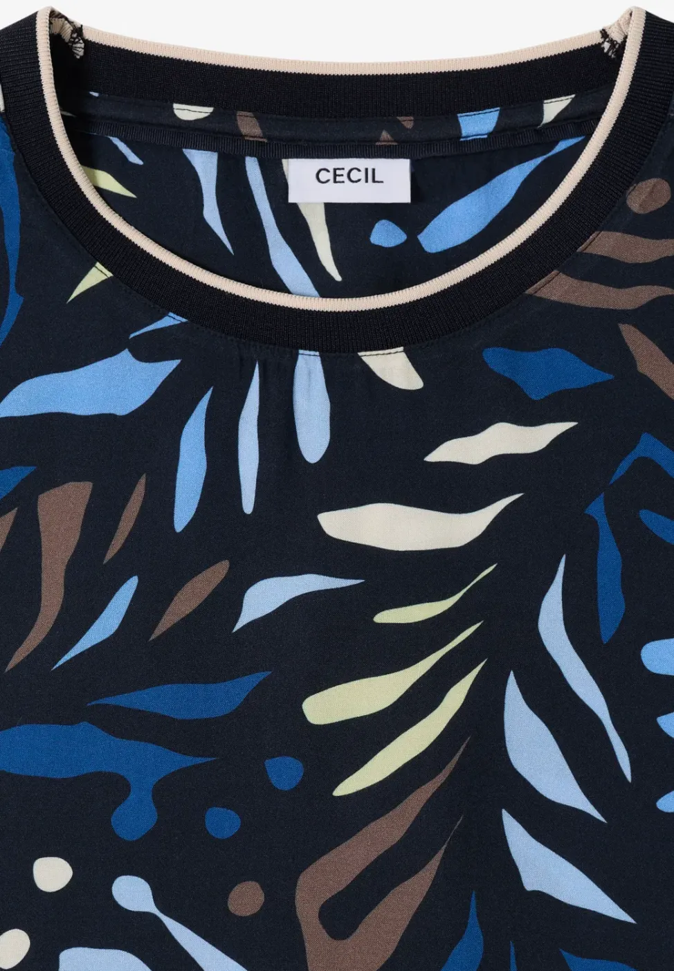 Gedessineerde blouse