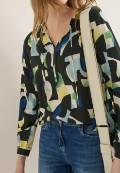 Gedessineerde blouse