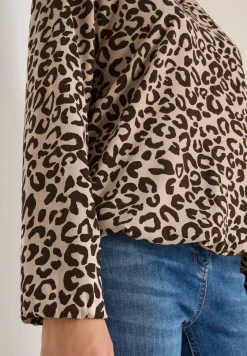 Gedessineerde blouse