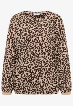 Gedessineerde blouse