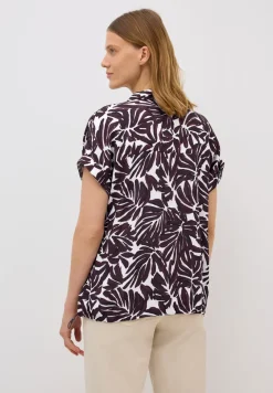 Gedessineerde blouse