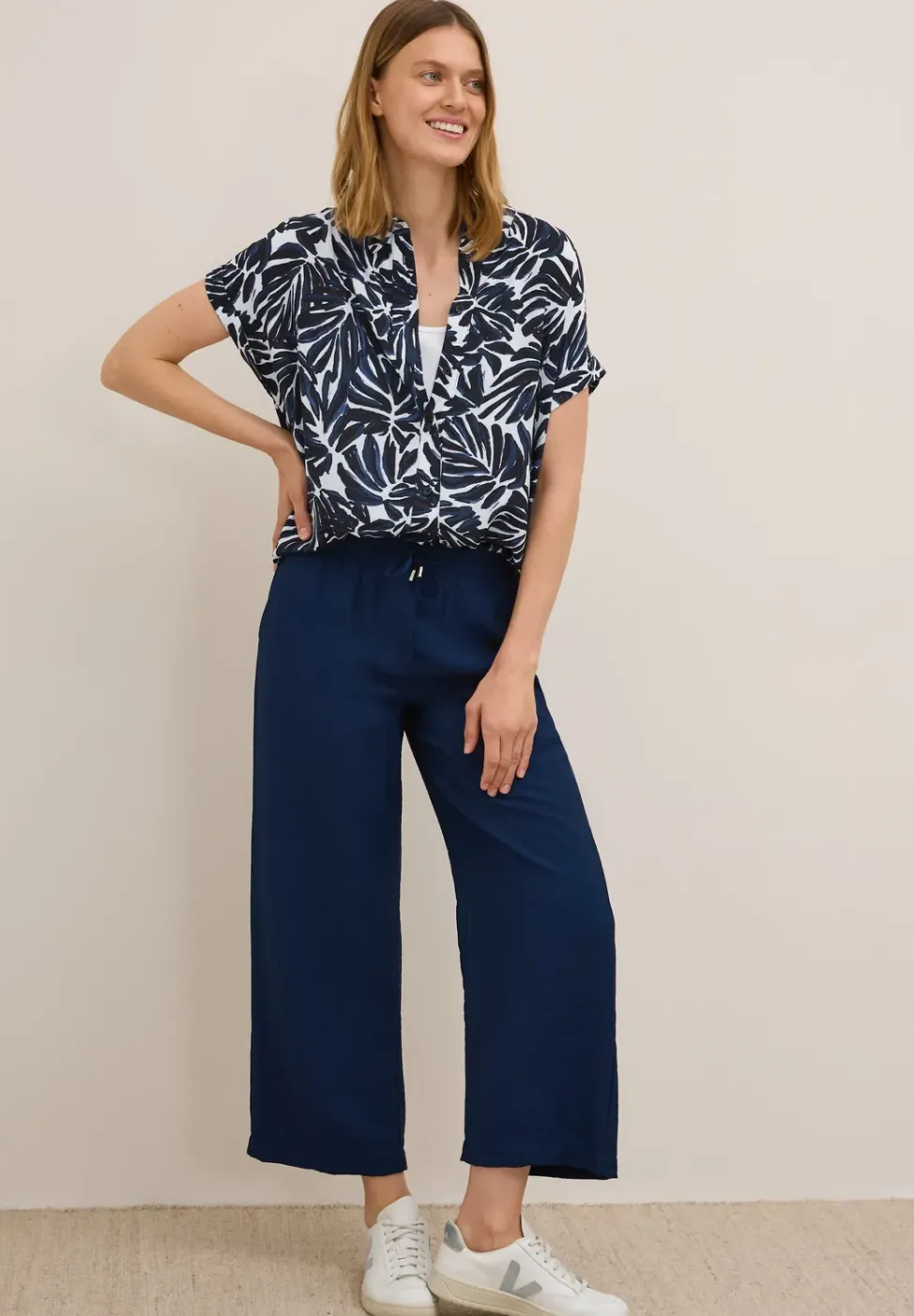 Gedessineerde blouse