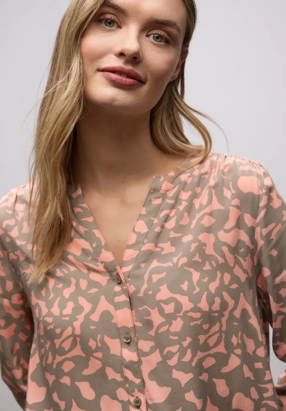Gedessineerde blouse