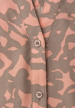 Gedessineerde blouse
