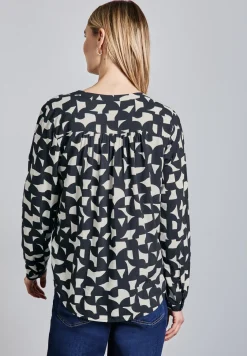 Gedessineerde blouse