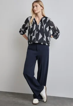 Gedessineerde chiffon blouse