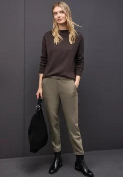 Gemêleerde broek met detail