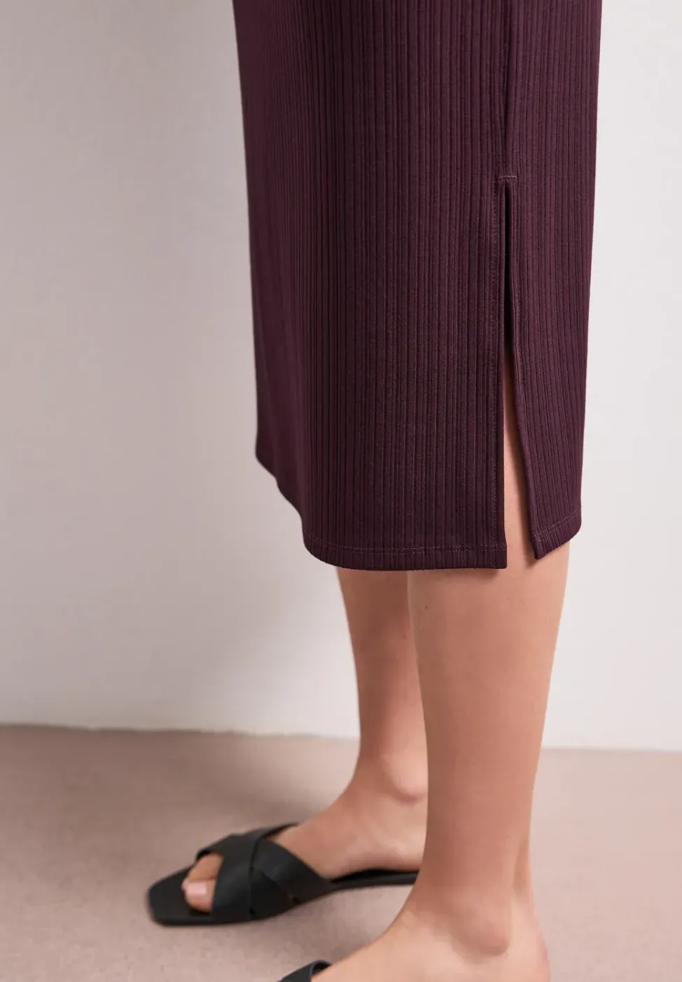 Geribde midirok met elastische tailleband