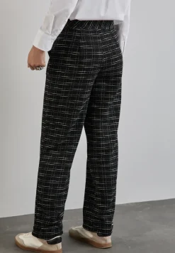 Geruite bouclé broek