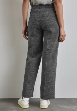 Geruite broek met rechte pijpen