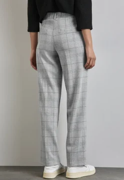 Geruite broek met rechte pijpen