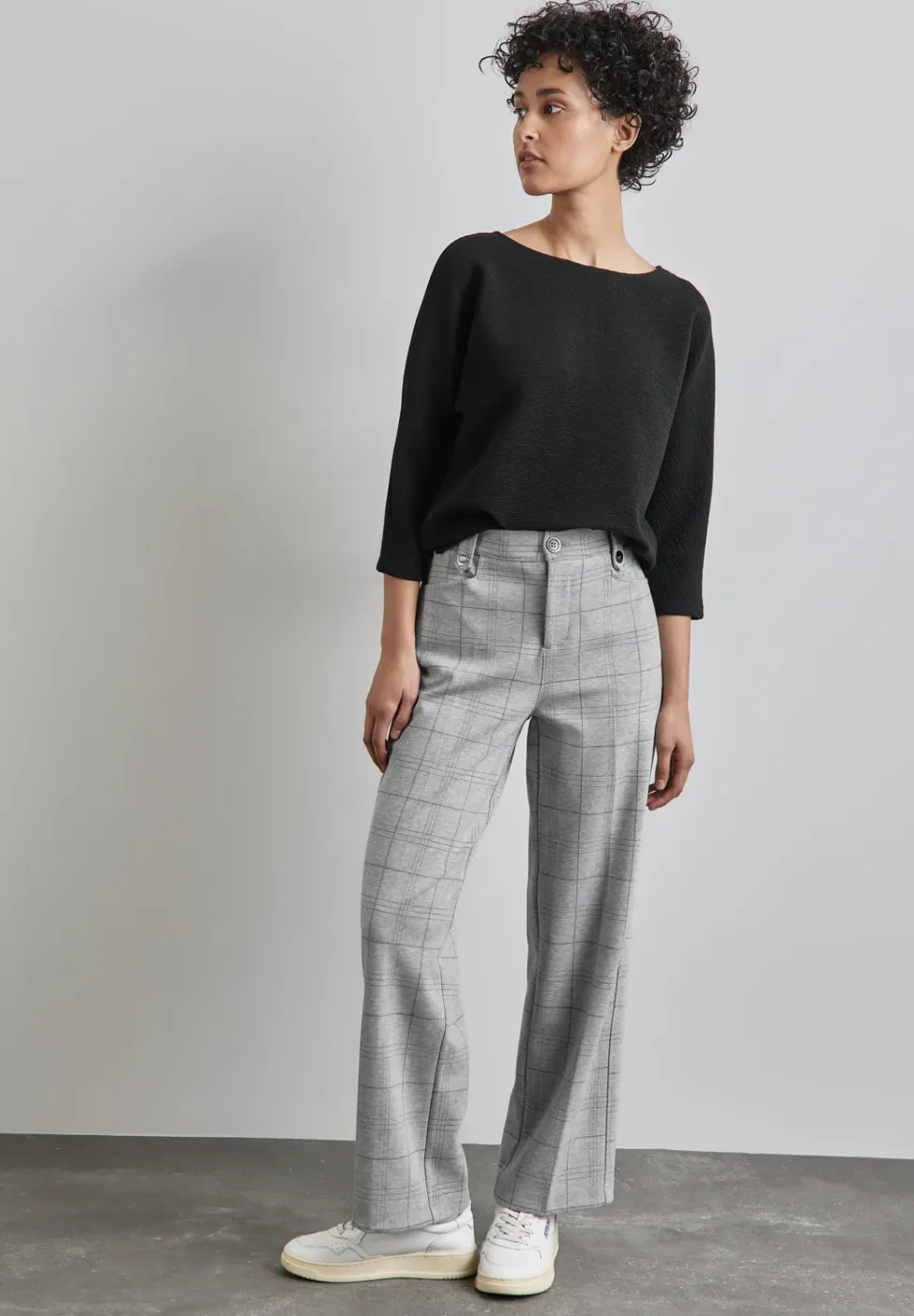 Geruite broek met rechte pijpen