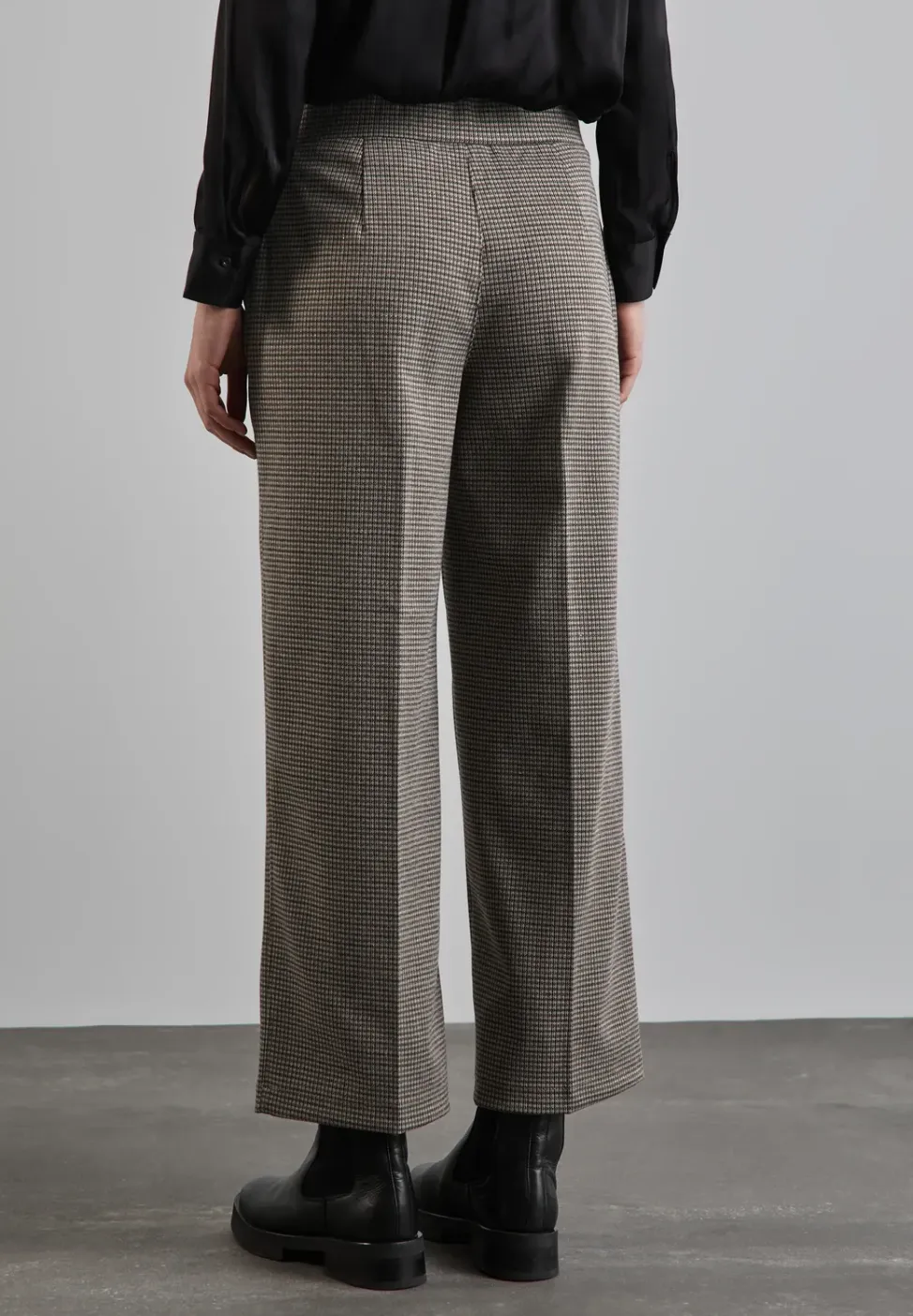 Geruite broek met wijde pijpen