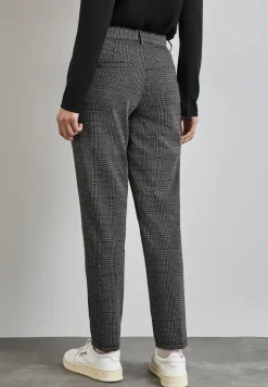 Geruite chino's