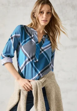 Geruite blouse