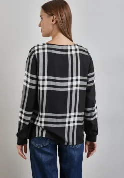 Geruite blouse