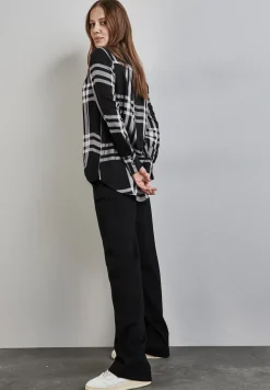 Geruite lange blouse