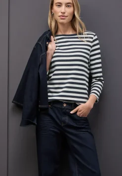 Gestreept boothals shirt