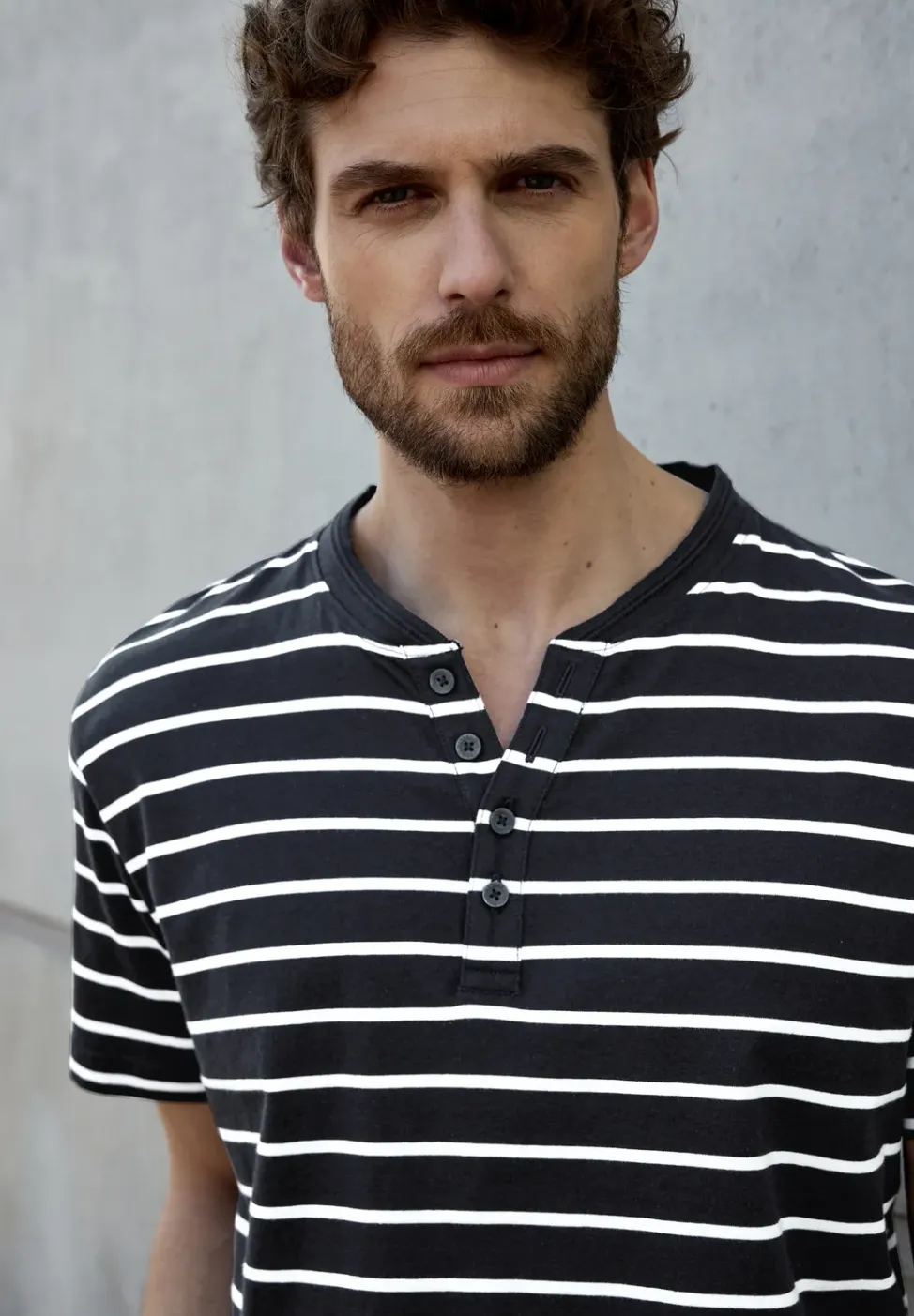 Gestreept henley shirt