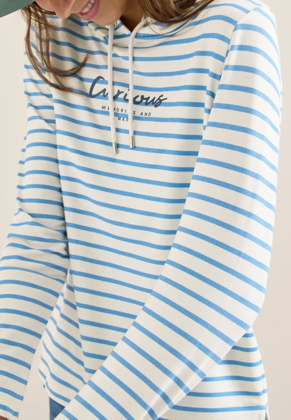 Gestreept shirt met capuchon